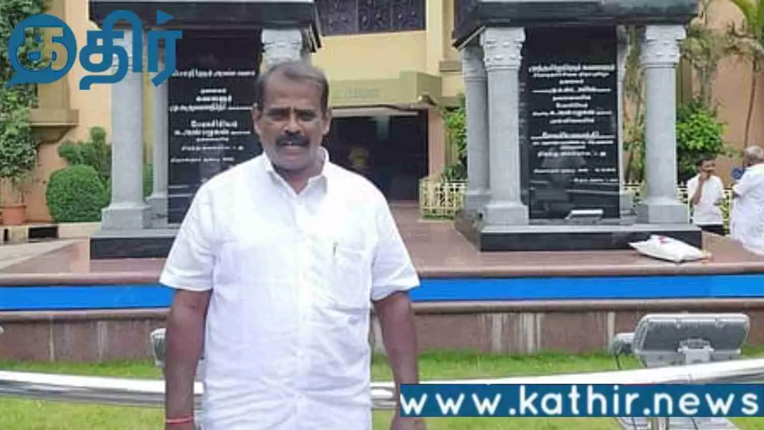 கோவை திமுகவில் பிரச்னை!! நிர்வாகிகள் மாற்றம், பதவி ராஜினாமா!!