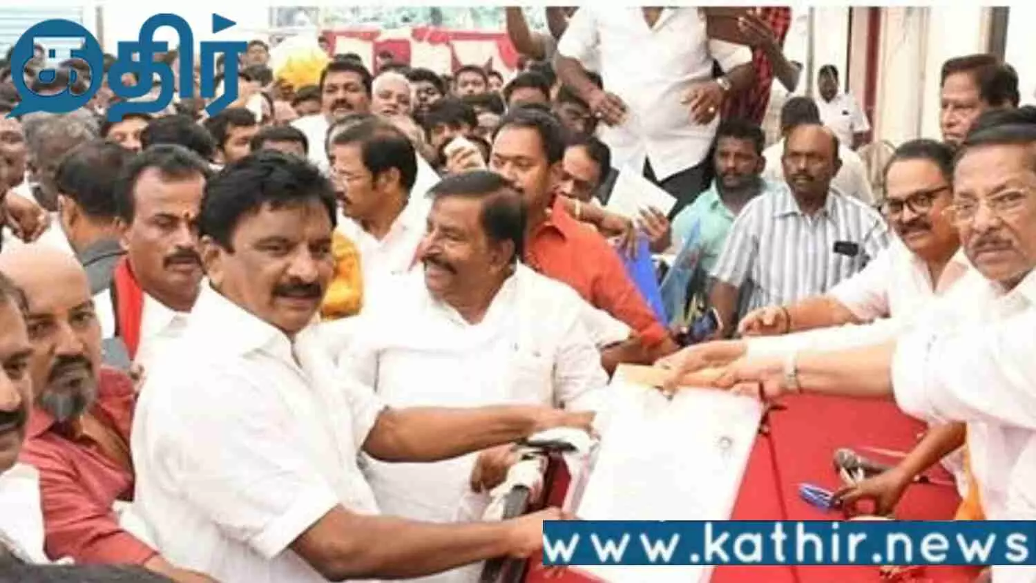 திமுகவில் கோஷ்டி பூசல்!! பாளையங்கோட்டை தொகுதியில் அப்துல் வகாப் நிலை என்ன?