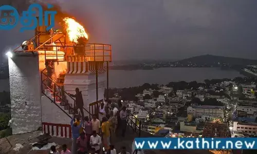 திருப்பரங்குன்றம் கார்த்திகை தீப வழக்கு!! நீதிமன்ற விசாரணை தள்ளிவைப்பு!!